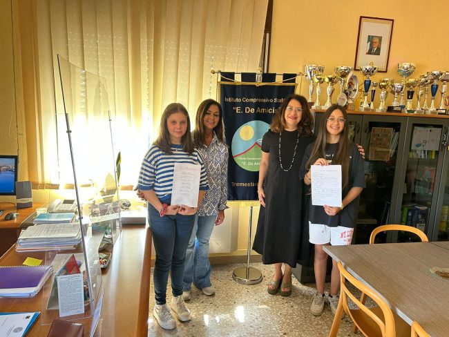 “Poeti in classe”: un altro successo alla Scuola “E. De Amicis “ di Tremestieri Etneo