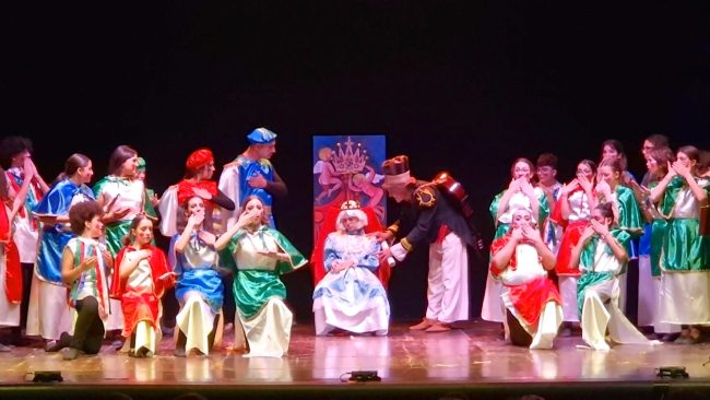 L’I.C. “Cavour” con lo spettacolo “Pipino il Breve” al Teatro Brancati di Catania