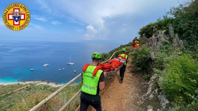 Escursionista salvato alla Riserva dello Zingaro, 70enne colto da malore