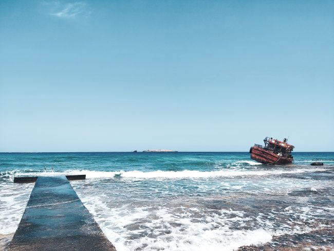 Salvati 252 migranti, un altro sbarco a Lampedusa. C’è un’altra imbarcazione in difficoltà