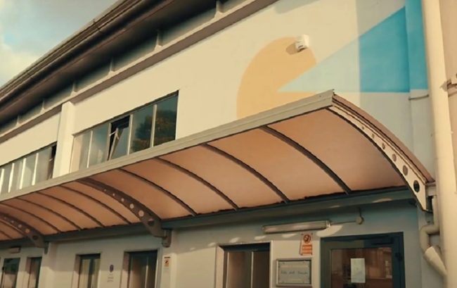 Violenta aggressione a Villa delle Ginestre, medico picchiato da autista Asp