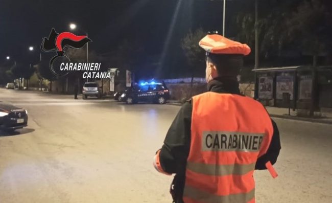 Furto in abitazione nel Catanese: due arresti – VIDEO