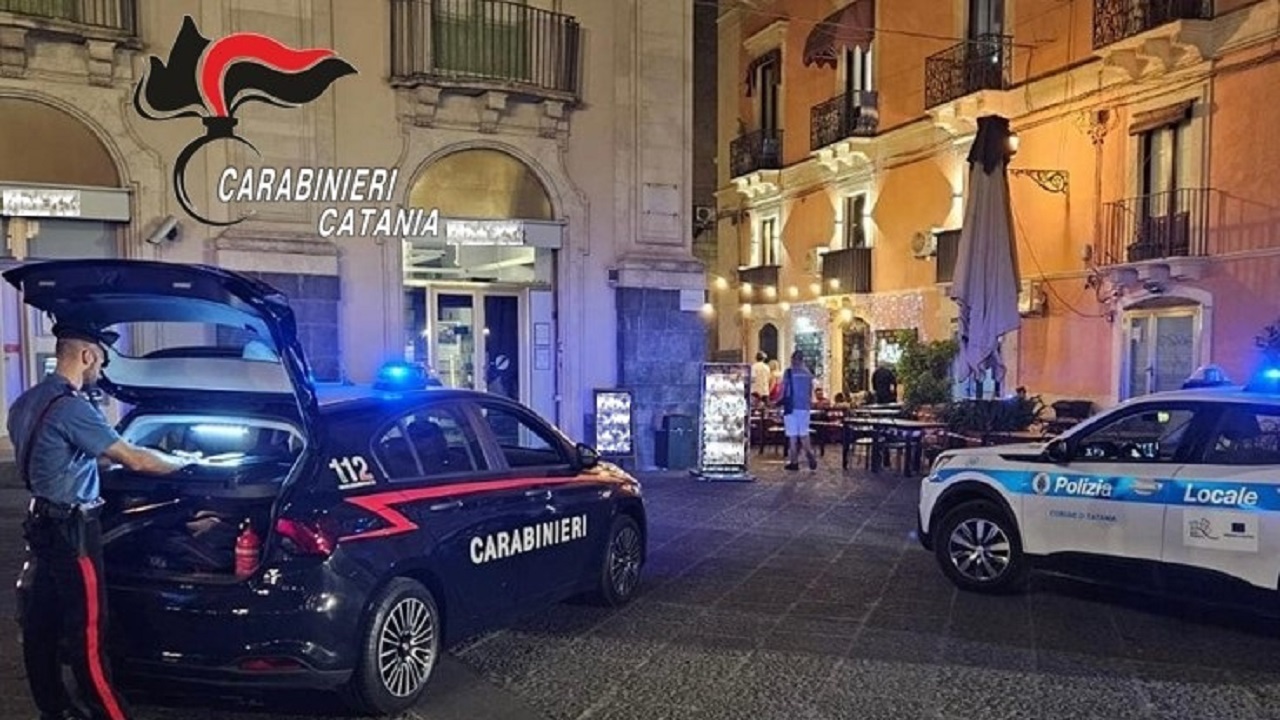Catania, sanzionati due noti locali del centro per “inquinamento acustico”