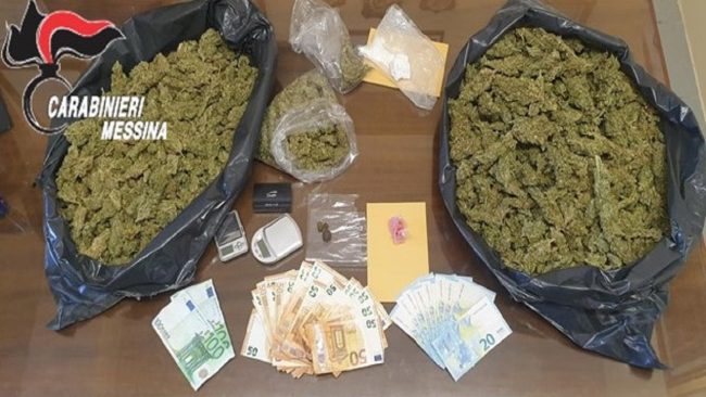 Nasconde la droga da spacciare in una casa disabitata: arrestato 40enne
