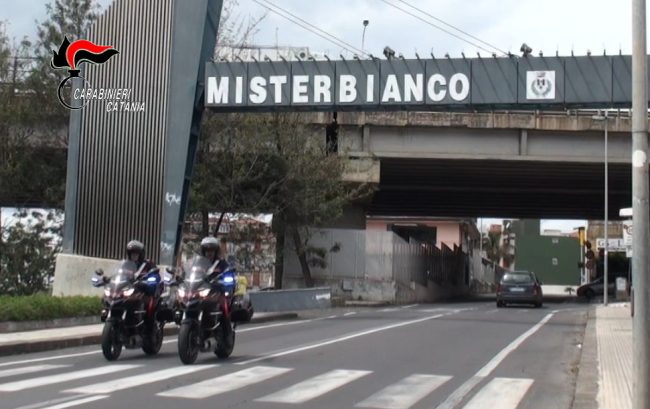 Chiusa officina meccanica a Misterbianco