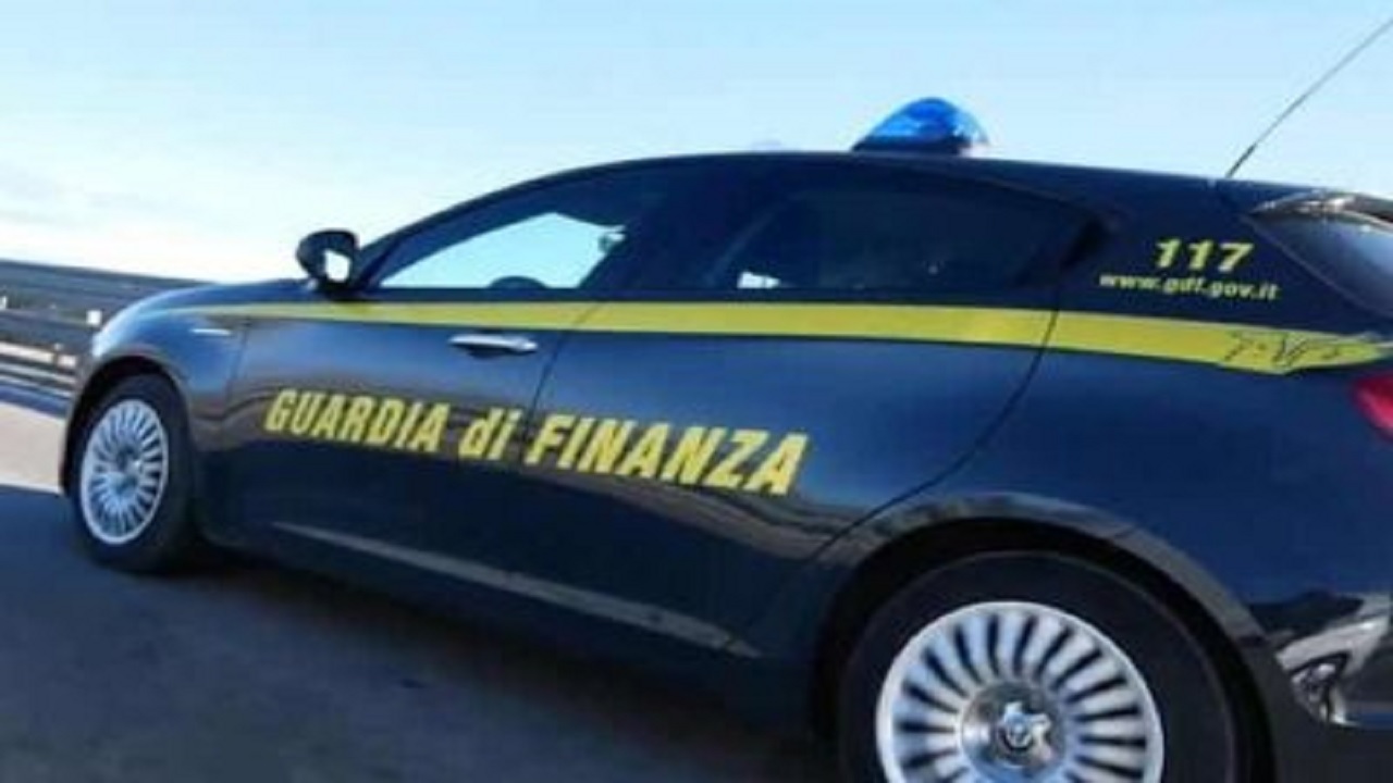 Truffatori e usurai sotto controllo dal fisco: 4 denunce a Catania