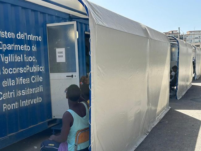 Ex Hub Catania, accolti 15mila migranti. Ancora sbarchi a Lampedusa
