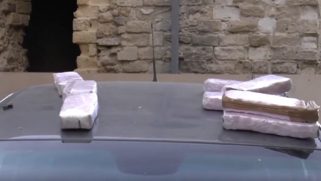 Operazione antidroga, colpita una importante piazza di spaccio: 17 misure cautelari