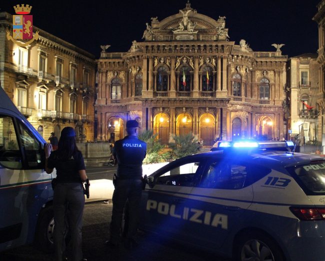 Controlli interforze sulla movida catanese, scoperta anche discoteca abusiva in un agriturismo