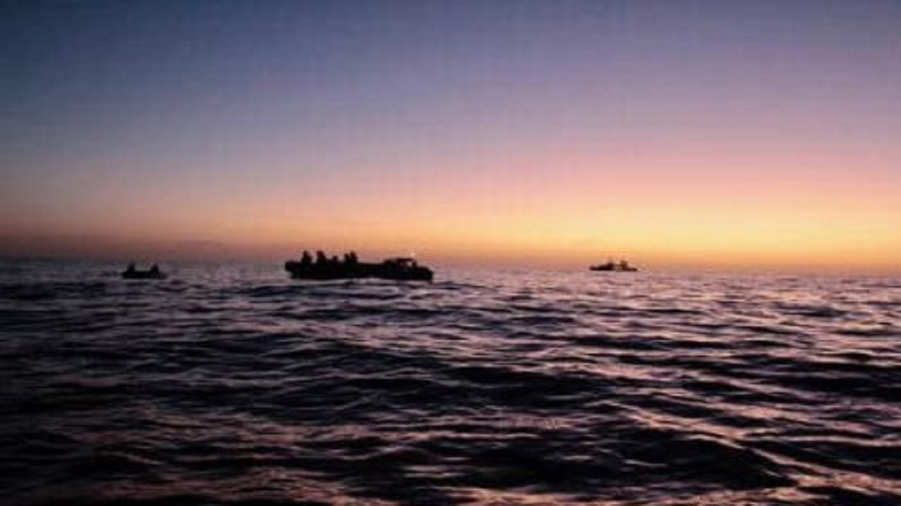 Nottata di sbarchi a Lampedusa, approdati 382 migranti