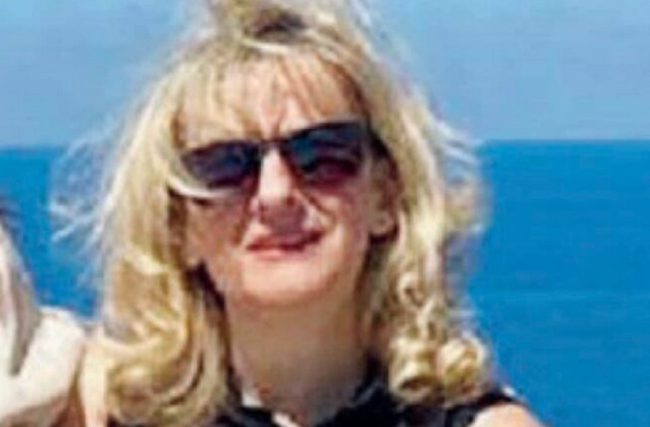 Condannata a 20 anni la ragazza che ha ucciso la madre avvelenandola e strangolandola