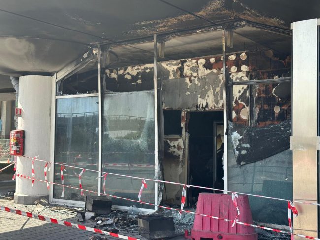 Aperto un fascicolo sull’incendio di ieri all’Aeroporto di Catania