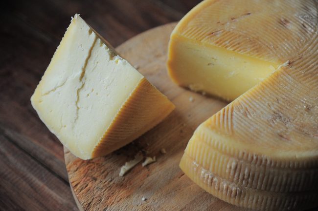 Studio shock, il formaggio crea dipendenza come l’eroina