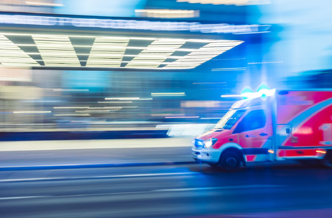 Cinisi, pedone travolto mentre attraversa la strada: la vittima è Francesco Saputo