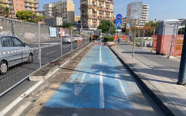 Catania, partiti i lavori per prolungare la pista ciclabile del Lungomare