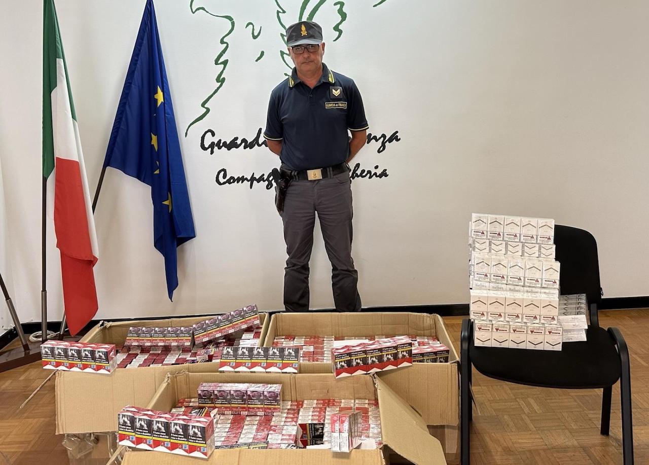 Spedizione sospetta, sequestrati 70 chili di sigarette di contrabbando a Palermo