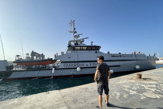 Recuperato cadavere di un migrante al largo di Lampedusa