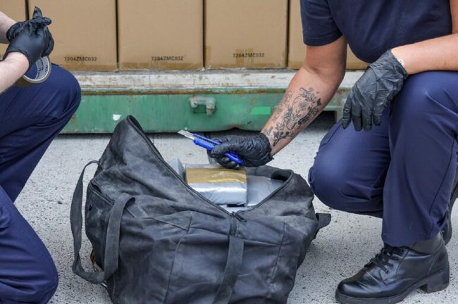 Barca a vela con 700 Kg di droga dal Sudamerica stile Narcos, 4 arresti