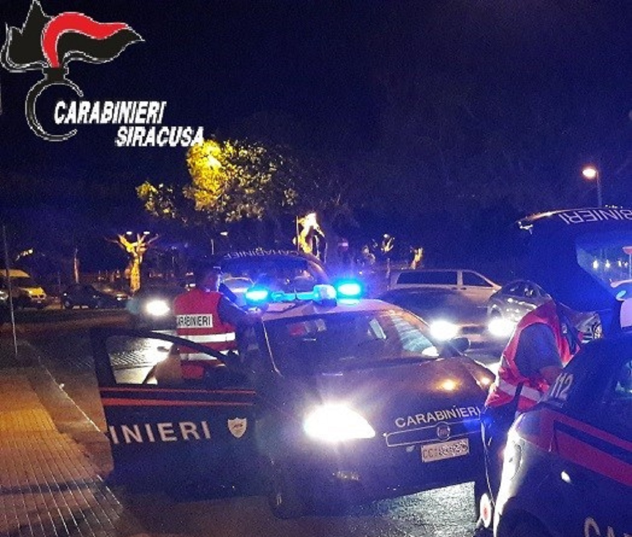 In preda ai fumi dell’alcol aggredisce il padre e si scaglia contro carabinieri: arrestato 40enne