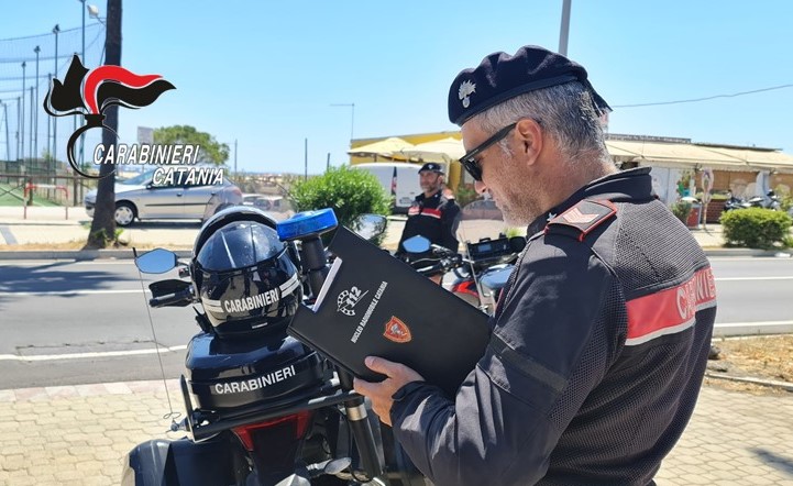 Catania, controlli “a manetta” dei carabinieri per l’operazione “Buona Estate Sicura”