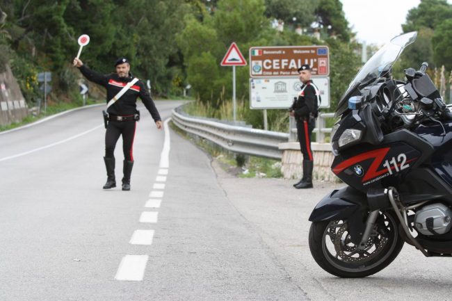 Dalla fuga ad alta velocità all’arresto: in manette ladro d’auto a Cefalù