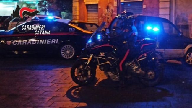 Catania, “Rimettiti con me o ti ammazzo”: ai domiciliari ex marito geloso