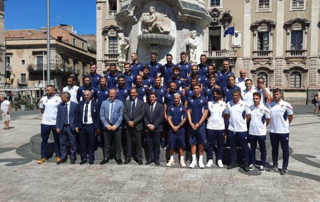 La Catania calcistica si presenta alla Catania cittadina, l’incontro a Palazzo degli Elefanti – VIDEO