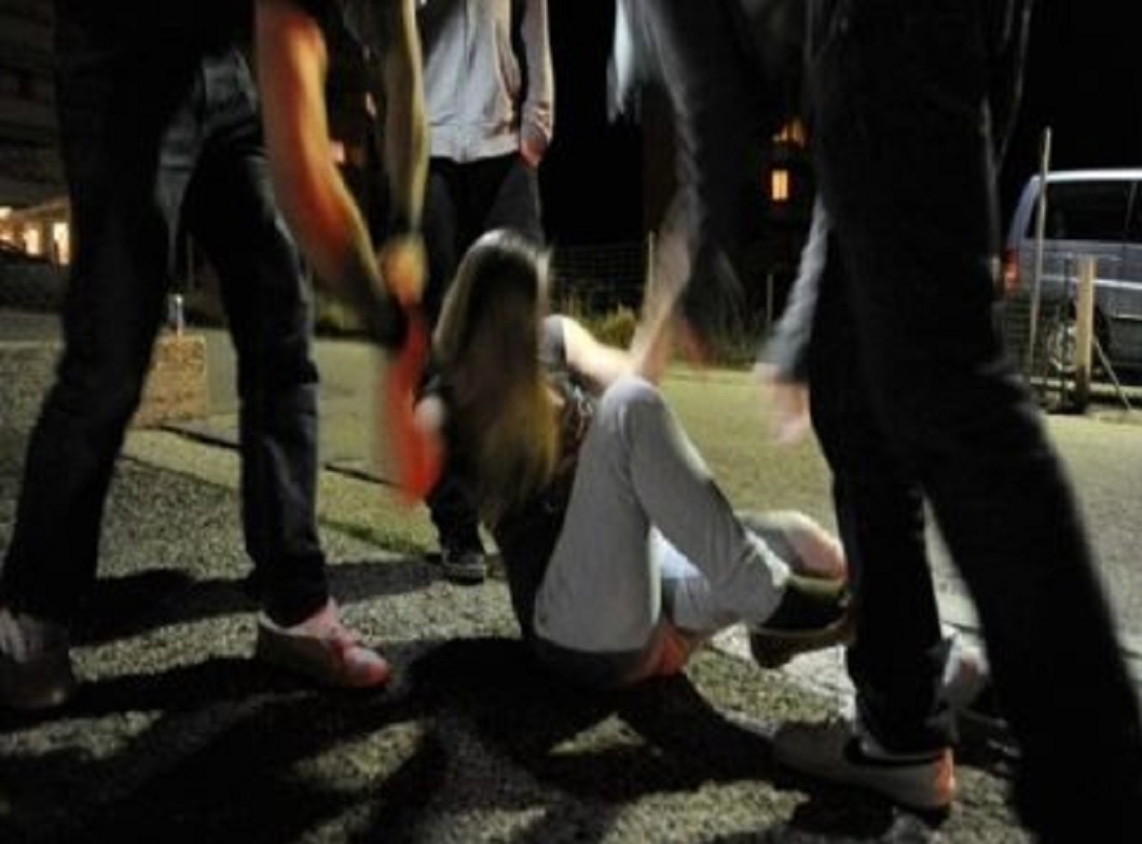 Stupro di gruppo a Palermo, in corso gli interrogatori degli altri 3 ragazzi