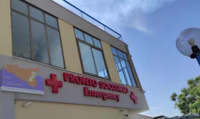 Disagi all’ospedale di Giarre, caldo torrido nei reparti per guasto all’impianto di climatizzazione