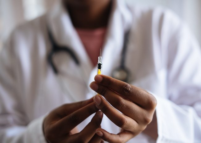 Partita la campagna vaccinale antinfluenzale nelle farmacie