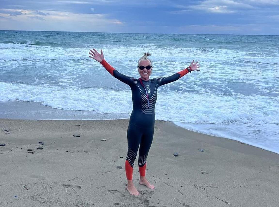 Novella Calligaris ha ancora fame di record: attraverserà lo Stretto a nuoto