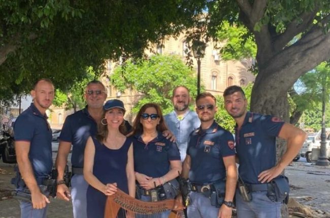 Arpa rubata in chiesa e ritrovata al mercato Ballarò