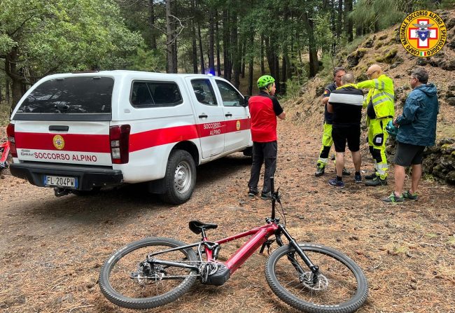 Biker si infortuna sulla Pista Altomontana, soccorso  