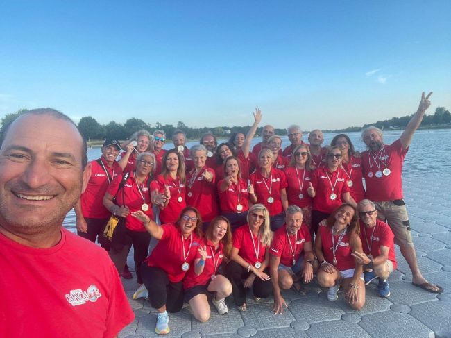 Il Circolo Canoa Catania si prepara agli Europei di dragon boat a Ravenna
