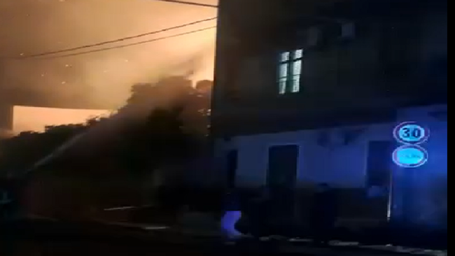 Incendi a Palermo e provincia: in fiamme il quartiere Brancaccio e la linea Cinisi-Partinico
