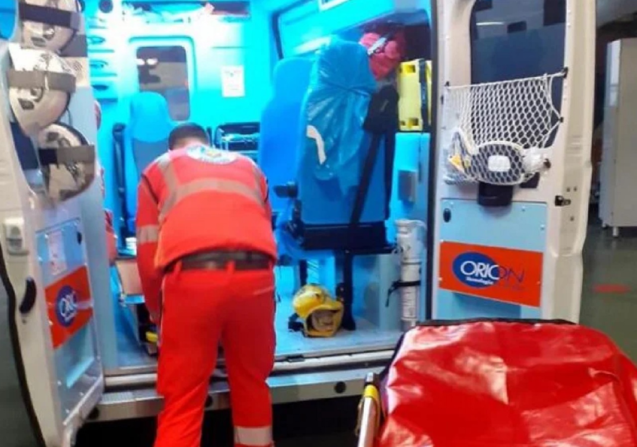 Due incidenti a Messina, sei i feriti: grave un giovane, coinvolti tre vigili del fuoco