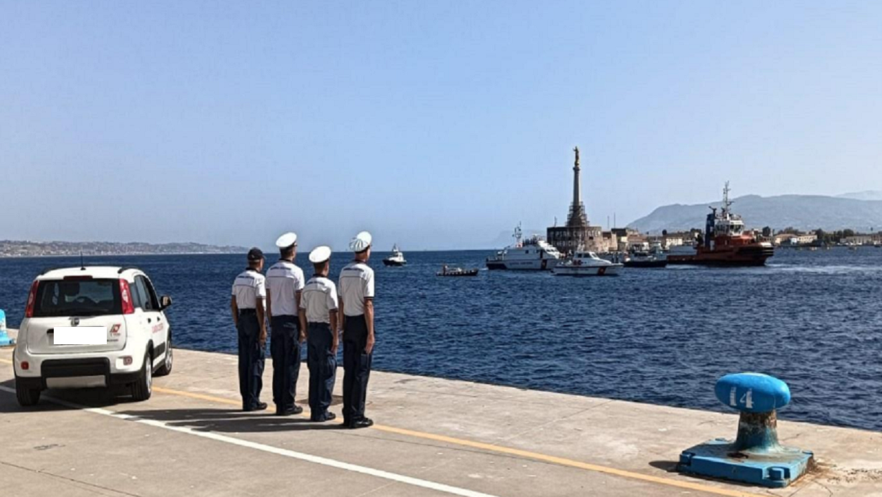 Messina, ultimo saluto al Comandante della Capitaneria di Porto Giacomo Cirillo