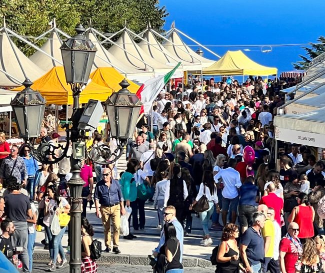 Ottobrata di Zafferana Etnea, domani il via alla manifestazione gastronomica: il programma