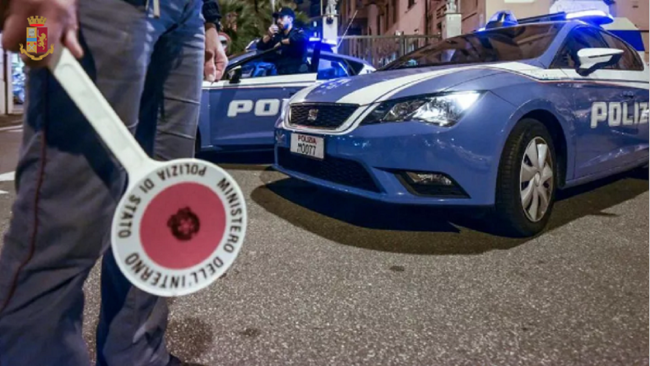 Bloccati 4 minorenni a bordo di un’auto rubata