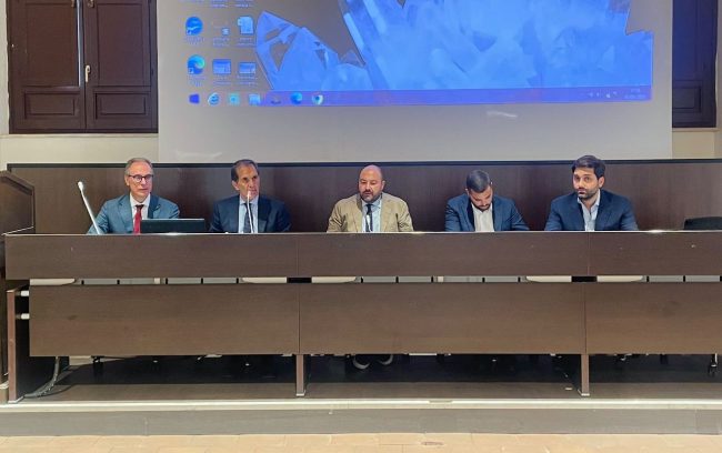 Così il sindaco Trantino ha deciso di integrare la scuola con la comunità