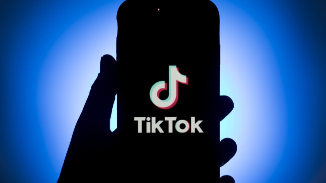 Follia nel carcere di Augusta, dalla diretta su Tik Tok alla rissa contro la polizia