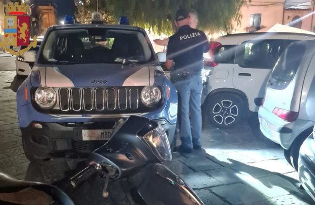 Panico nel Catanese, ubriaco gira per le vie del centro