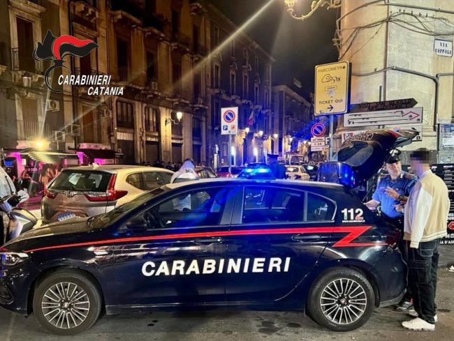 Movida catanese nel mirino, i controlli nel centro storico
