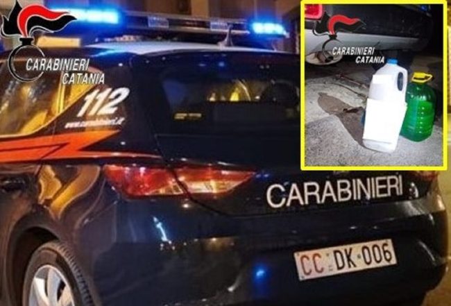 Rubano carburante da una Panda, individuati due soggetti a Librino