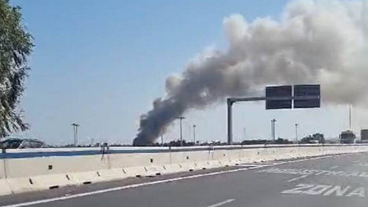 Maxi incendio alla zona industriale di Catania, VIDEO e FOTO