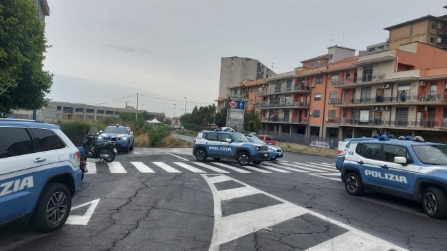 Controlli nel quartiere Librino di Catania