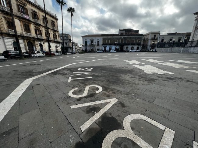 Giarre, botti e fuochi di notte in piazza per festeggiare i compleanni. Barbagallo: “Porre fine a questo malcostume”