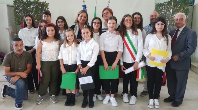 Si insedia il nuovo Consiglio dei Ragazzi all’I.C. “San Giovanni Bosco” di Catania – FOTO e VIDEO