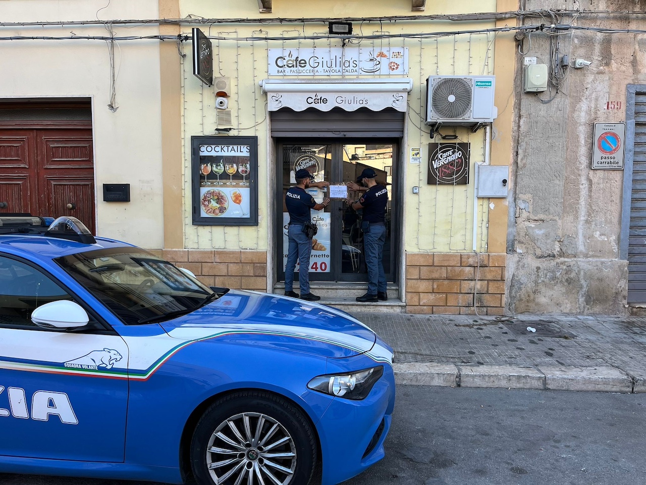Chiuso un bar a Trapani, aveva organizzato una festa non autorizzata