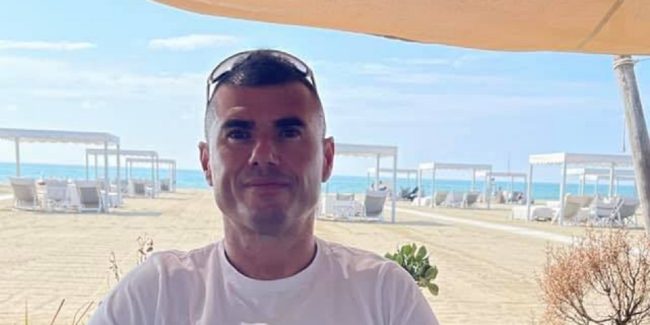 Violento scontro frontale auto-furgone, 2 morti e 2 feriti